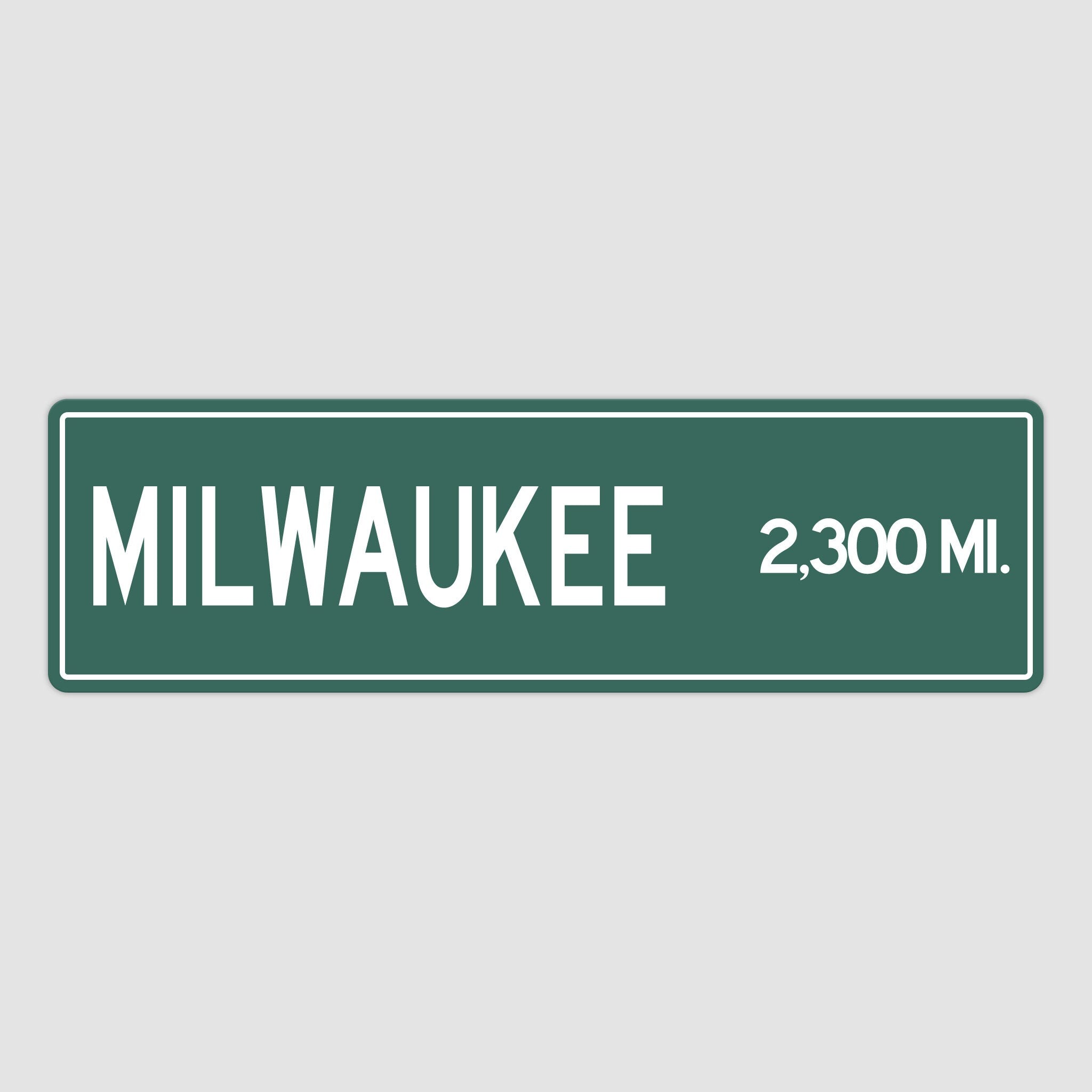 PERSONALIZED MILWAUKEE Sign, Milwaukee City Distance Sign, City of Milwaukee Gift, Milwaukee Gifts, Milwaukee Souvenir, Milwaukee Sign